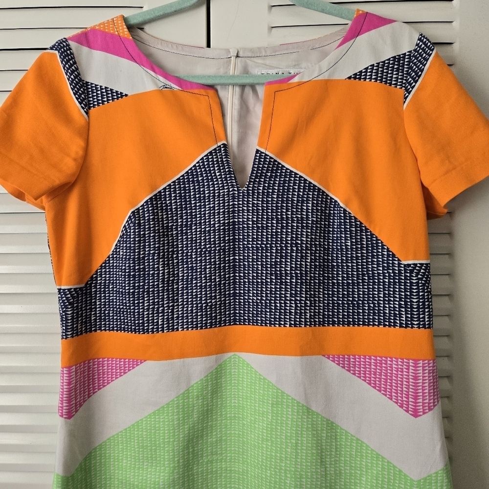 Trina Turk Size 10 Lincoln Road Museum Geometric Print Sheath Dress  Modern - Picture 3 of 9